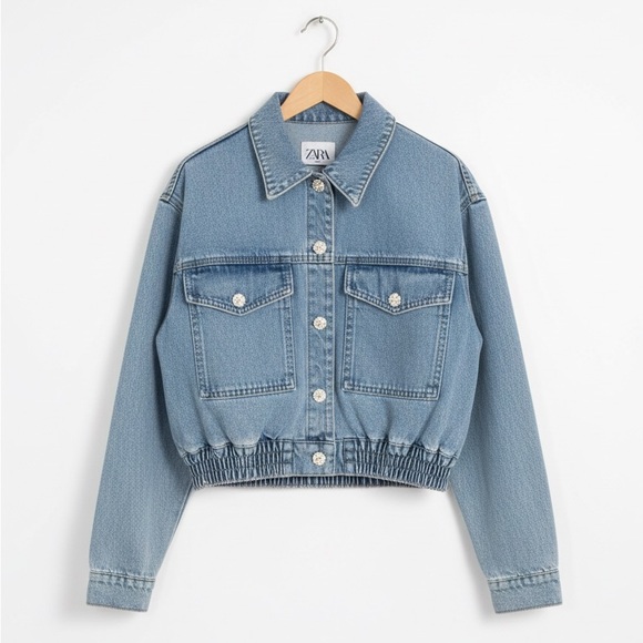 Zara Jackets & Blazers - ZARA Daisy Button Pearl Cropped Denim Jacket Light Wash Large